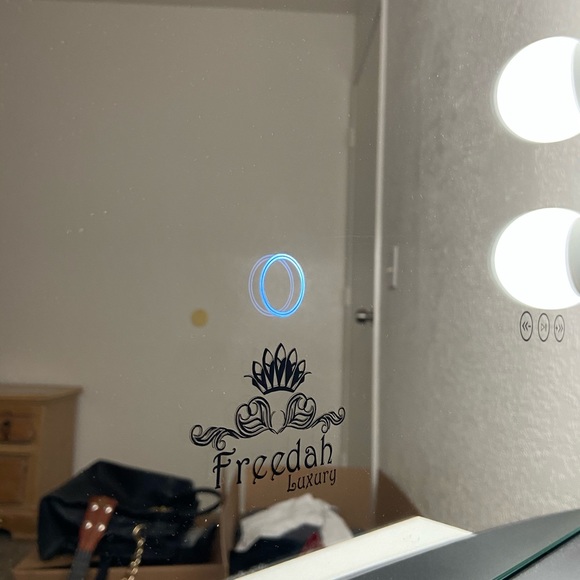 Vanity mirror - Picture 5 of 6